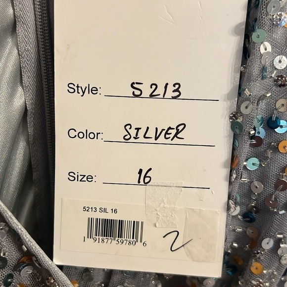 Mac Duggal 5213 NWT MULTI-COLORED SEQUIN LONG SLEEVE GOWN - Picture 9 of 10